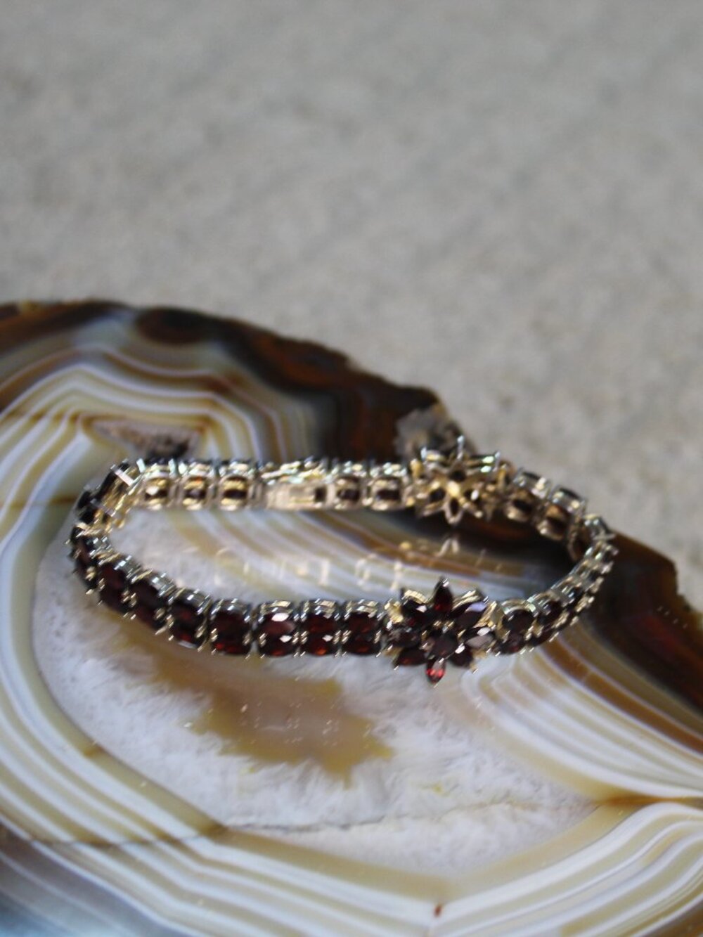 Sterling Silver Almandine Garnet 7" Bracelet 26g